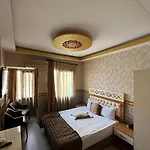 Hotel Vatan