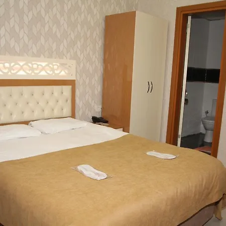 Vatan Hotel 3*
