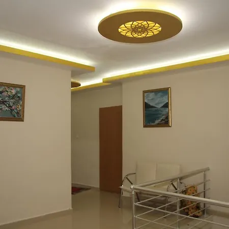 Vatan 3*