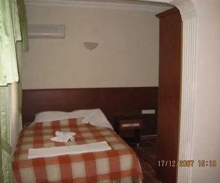 Vatan Hotel 3*